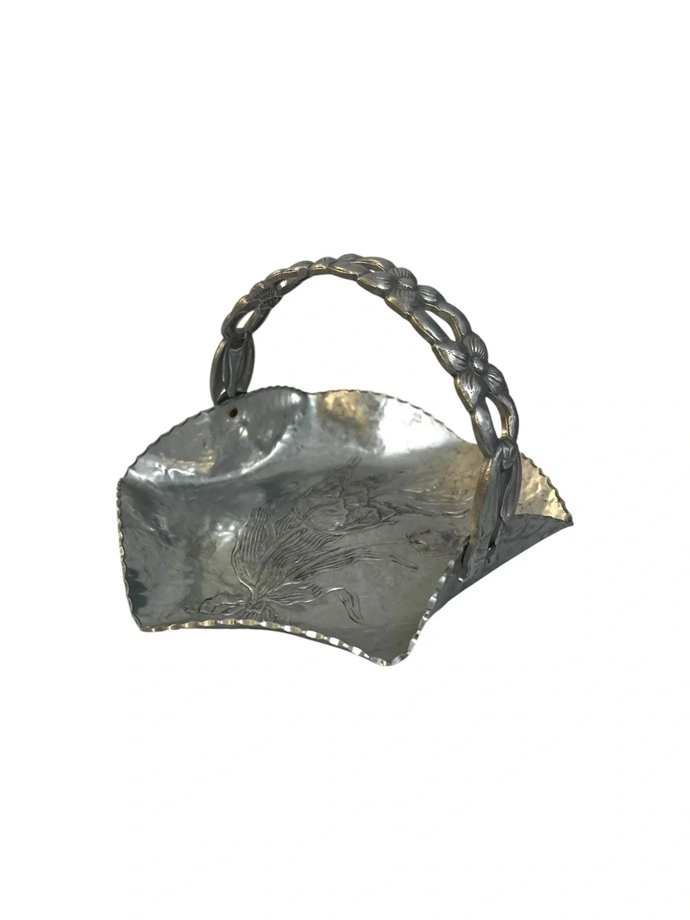 Vintage Rodney Kent Hammered Aluminum Basket With Tulip Pattern #429